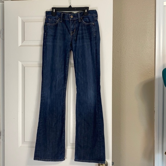 Citizens Of Humanity Denim - Citizens of humanity, low waste boot cut jeans. 26